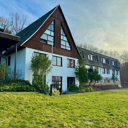 Land-Gut-Hotel Barbarossa Келбра Экстерьер фото