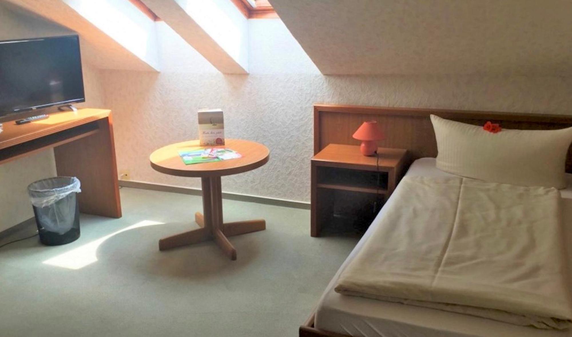 Land-Gut-Hotel Barbarossa Келбра Экстерьер фото