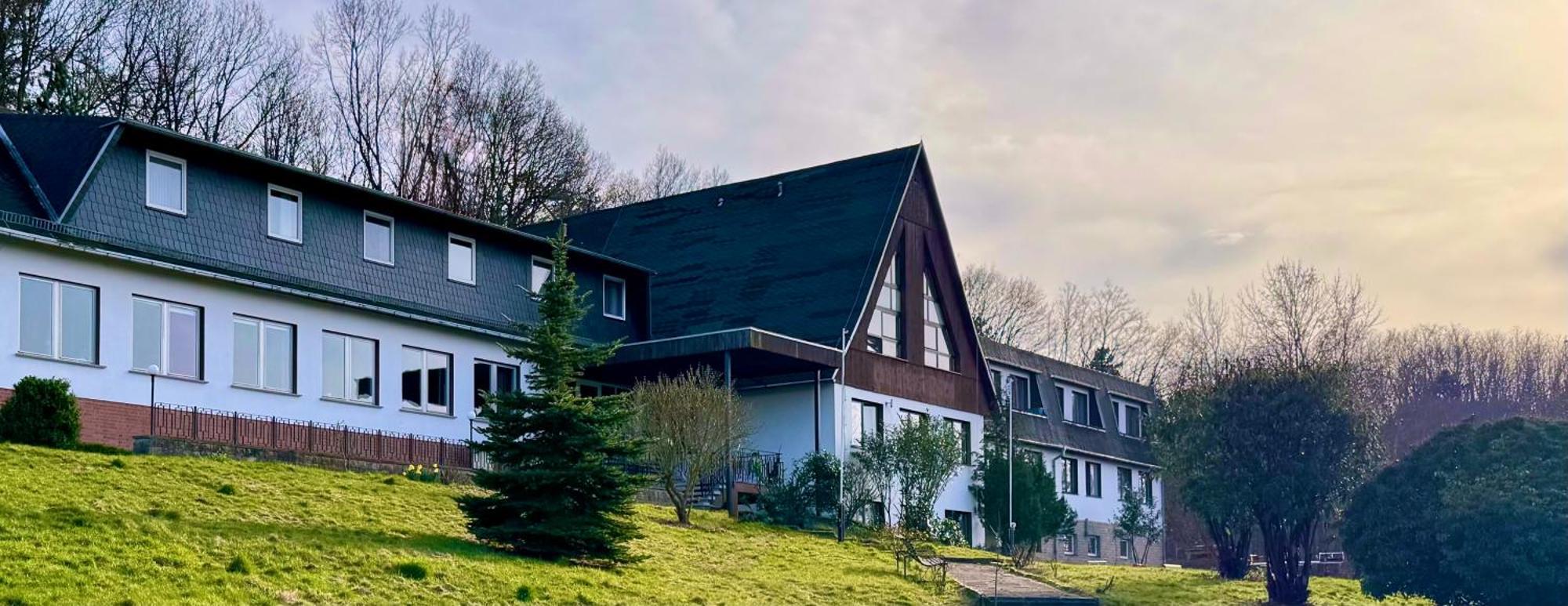 Land-Gut-Hotel Barbarossa Келбра Экстерьер фото