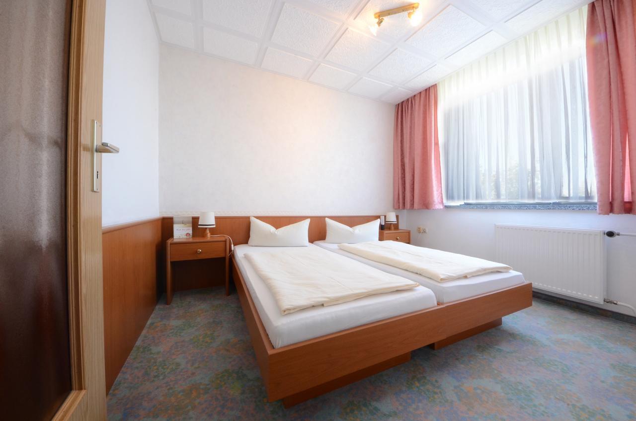 Land-Gut-Hotel Barbarossa Келбра Экстерьер фото