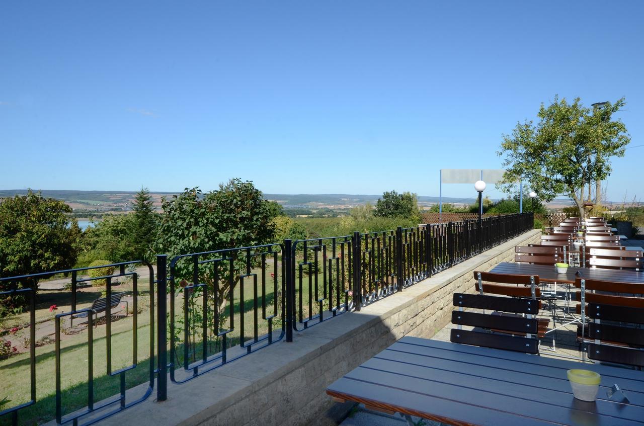 Land-Gut-Hotel Barbarossa Келбра Экстерьер фото