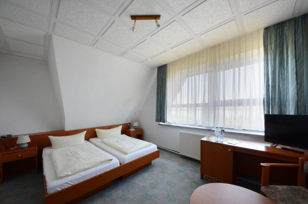 Land-Gut-Hotel Barbarossa Келбра Экстерьер фото
