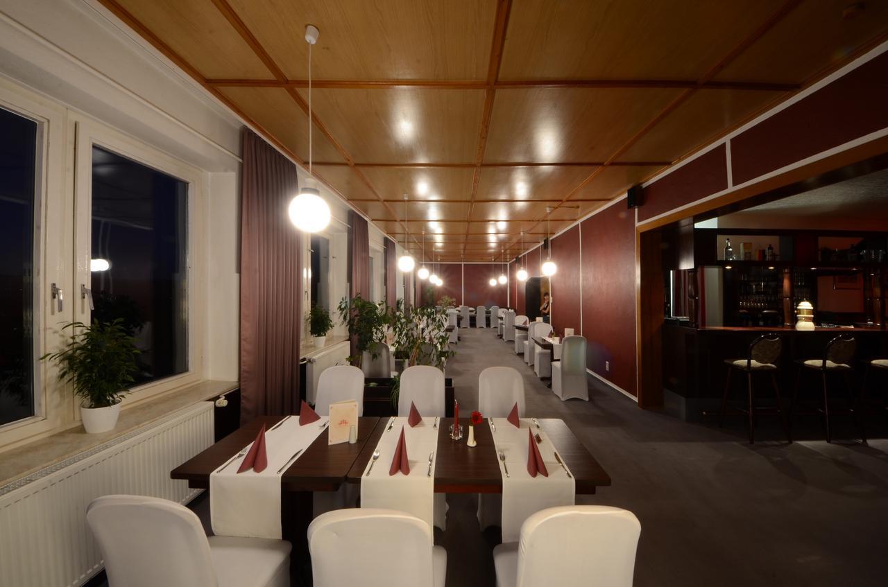 Land-Gut-Hotel Barbarossa Келбра Экстерьер фото